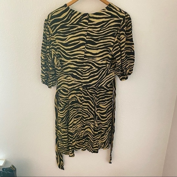 Faithfull Dress Ilia Animal Tie Mini Amaia Zebra Print Pale Yellow M 6 NWT - Picture 11 of 15